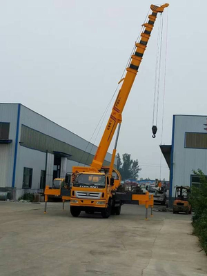 大理工程機(jī)械汽車清障車 多功能救援利器